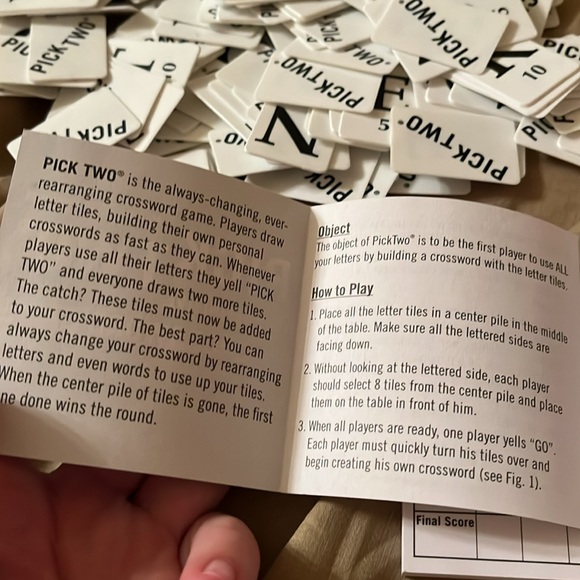Pick Two crossword tile scrabble style game ages 8+ for 3-6 players EUC - Picture 8 of 9